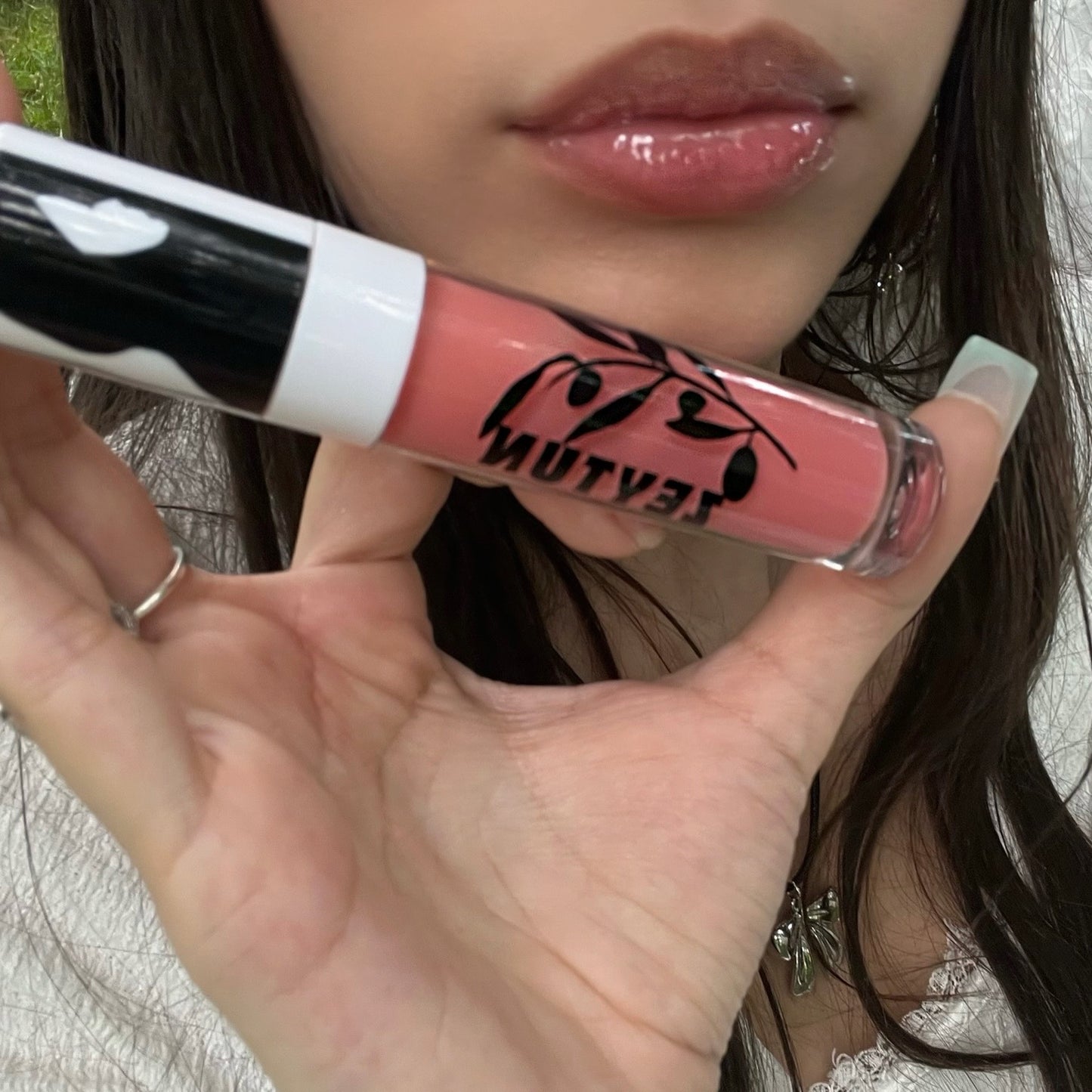 Noor Lip Oil